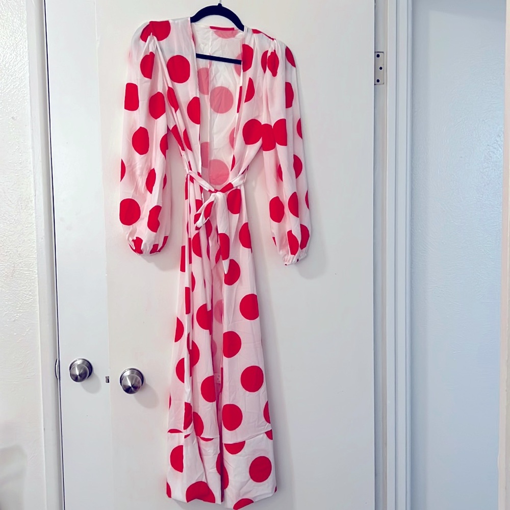 NWOT wrap dress/ beach cover up, size medium - Picture 2 of 6